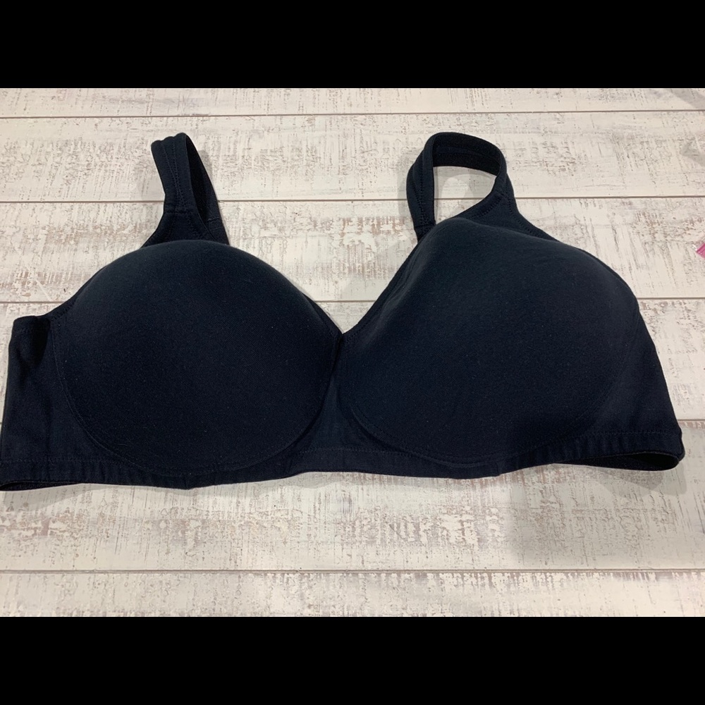 Full Beauty Black Padded Catalogue Return 48B